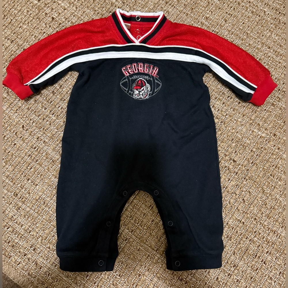 GA Bulldogs children’s outfit